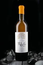 Rtoni white wine bottle
